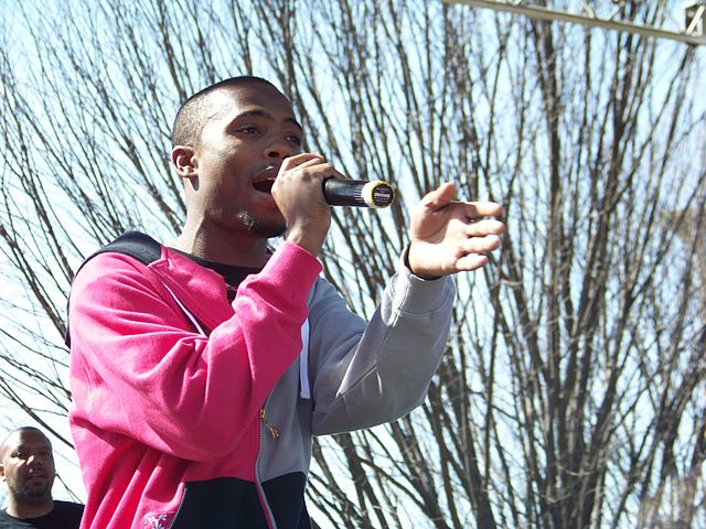 B.o.B performing in Atlanta in 2008