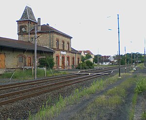 Bahnhof Bouzonville.jpg