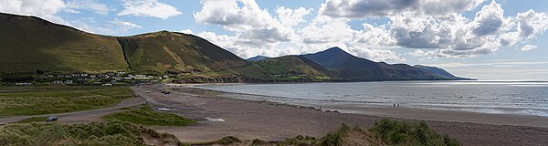 Beach at Rossbeigh in the Dingle Bay