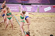 Deutsch: Beachhandball bei den Olympischen Jugendspielen 2018; Tag 6, 12. Oktober 2018; Mädchen, Hauptrundenspiel – Ungarn-Niederlande 2:1 English: Beach handball at the 2018 Summer Youth Olympics at 12 October 2018 – Girls Main Round – Hungary-Netherlands 2:1