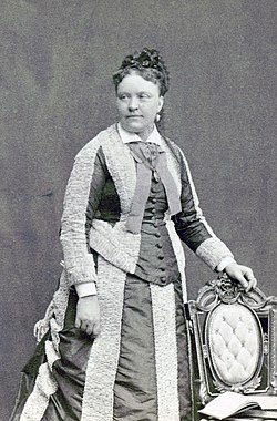 Bertha Tammelin vuonna 1883.