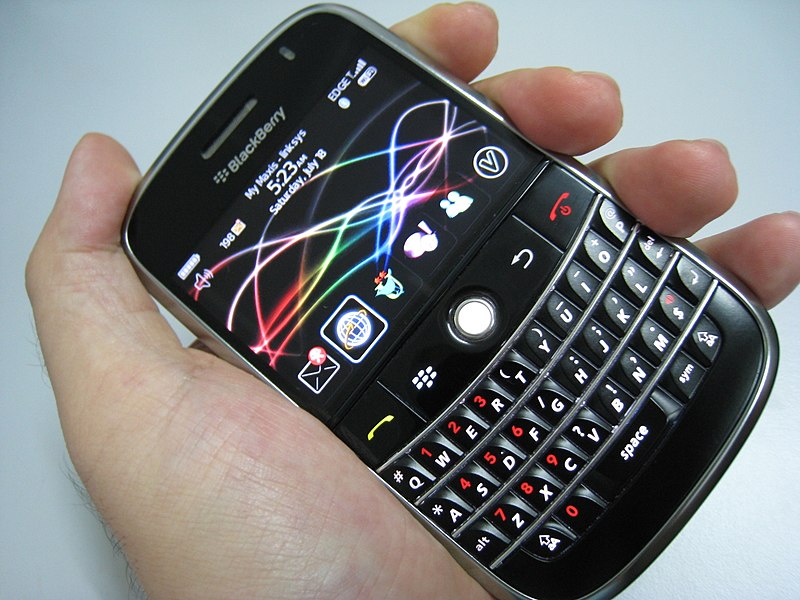 File:BlackBerry Bold in Hand.jpg
