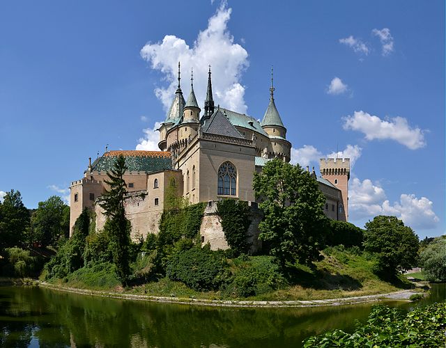 Бойницкий замок в Словакии