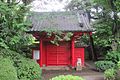 大使館庭園の武家門（庭園は小泉策太郎邸跡）