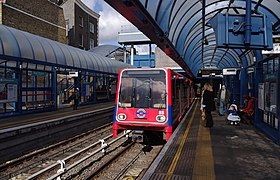 Bow Church DLR-station MMB 05 88.jpg