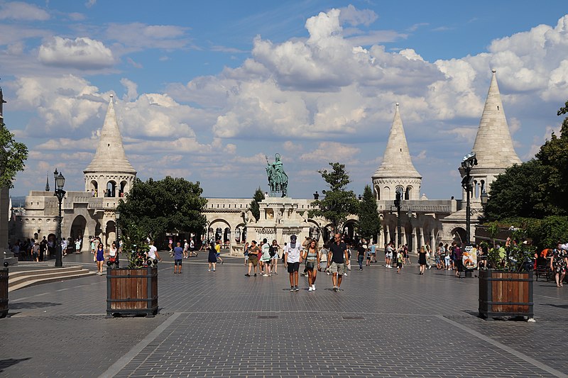 File:Budapest bastion 2.jpg