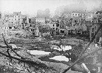 Saint-Lô לאחר הפצצת ארצות הברית, יולי 1944