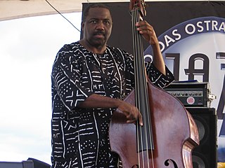 <span class="mw-page-title-main">Clarence Seay</span> American jazz musician (born 1957)