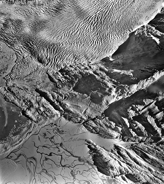 File:Columbia Glacier, Terminus and Supraglacial Stream, February 28, 1978 (GLACIERS 1325).jpg