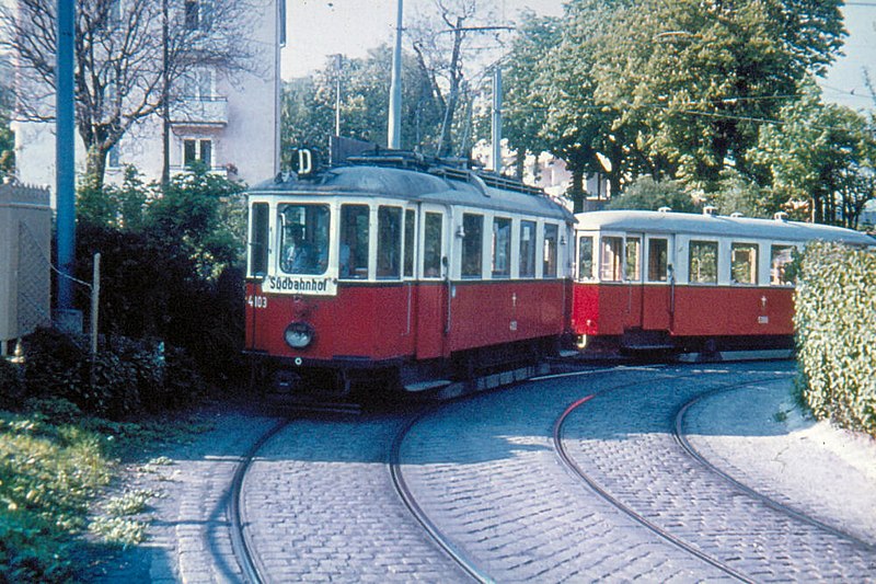 File:D M 4103 + m3 5386 Nußdorf.jpg