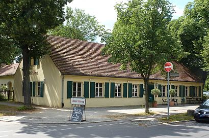 So kommt man zu der Königin - Luise Straße mit den Öffentlichen - Mehr zum Ort Hier