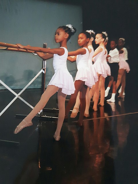 Ballet School of Dance Theatre of Harlem (1998)