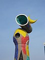 ]], Dona-bolet amb barret de lluna, coneguda popularment com el Condó. Parc de Joan Miró (Barcelona). Escultor: Beth Galí, Màrius Quintana. Material: pedra artificial revestida parcialment amb ceràmica. 1983, sobre un model de 1954. This is a photo of public art indexed in the cataloge Art Públic of Barcelona (Spain) under the code number 2035-1 (prefixed with territorial id: 08019/2035-1) Object location 41° 22′ 40.19″ N, 2° 08′ 49.34″ E  View all coordinates using: OpenStreetMap