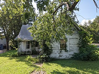 <span class="mw-page-title-main">Charles and Bettie Birthright House</span> Historic house in Missouri, United States