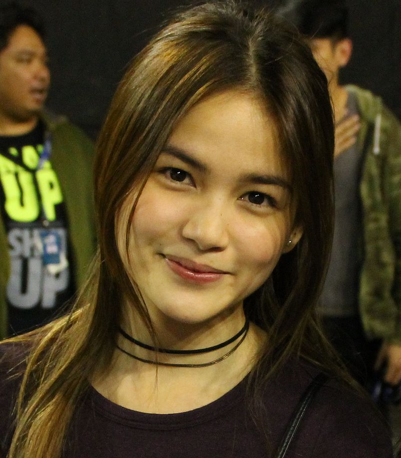 WATCH: Elisse Joson shows her favorite designer items