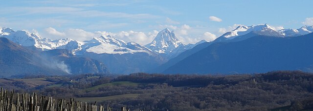 vue sur les Pyrénées béarnaises