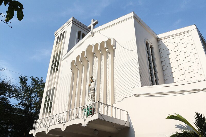 File:Ermita Church facade.JPG