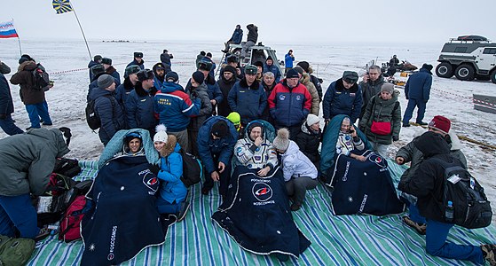 A winter landing in Kazakhstan (Expedition 54)