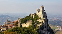 30 votes in Final; The fortress of Città di San Marino view from the side of torre Guaita on Monte Titano (Appennino tosco-romagnolo), Central Italy. +/−