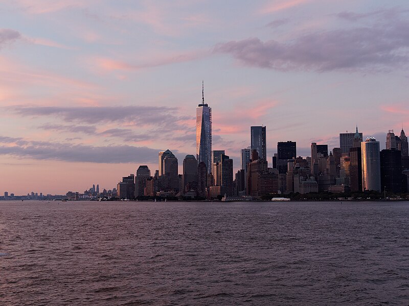 File:Freedom tower at dawn (Unsplash).jpg