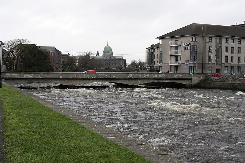 File:Galway 2011-12-26 17.JPG