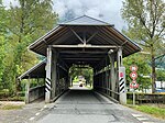 Gedeckte Holzbrücke über die Laui