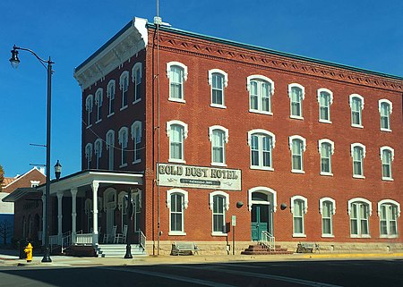 Gold Dust Hotel Fredonia Kansas.jpg