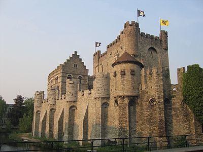 Le château des comtes de Flandre à Gand, construit en 1180 sous Philippe d'Alsace.