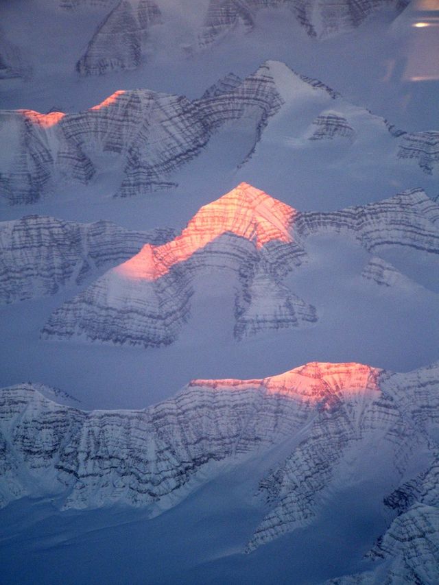 640px-Greenlandmountains.jpg