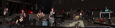 Vignette pour Fichier:Guns N' Roses Civil War Live in London 17 June 2017.jpg