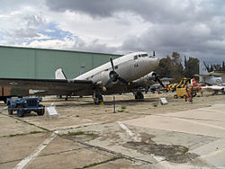 Греческий C-47, схожий с поисковым самолётом