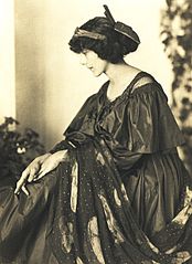 Anna Muthesius, 1911