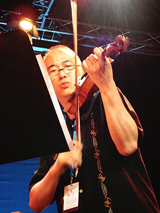 <span class="mw-page-title-main">Jason Kao Hwang</span> Chinese American violinist and composer (born 1957)