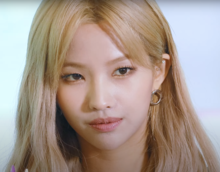Jeon So-yeon of (G)I-DLE in 2020 02.png