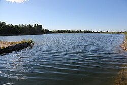 Kamariku quarry danau