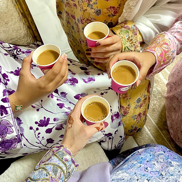 File:Karak with family.jpg