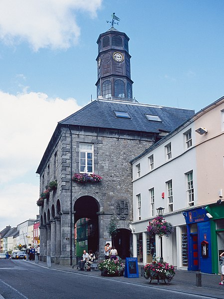 File:Kilkenny The Tholsel III 1999 09 05.jpg