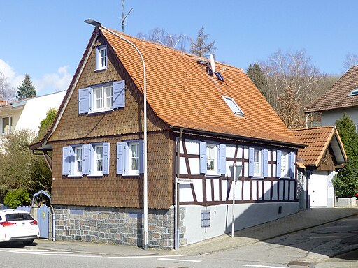 Kolmbach, Lindenfelser Straße 18