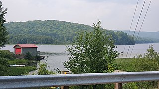 Lake Traverse (Mékinac)