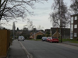 <span class="mw-page-title-main">Abington Vale</span> Human settlement in England