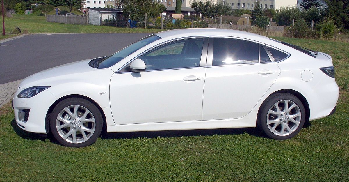 File:Mazda 6 GH Sport Dynamic Seite.JPG - Wikimedia Commons