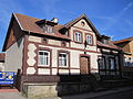 English: Building No. 71 on Kajki Street in Mikołajki Polski: Budynek przy ul. Kajki 71 w Mikołajkach