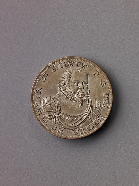 File:Model for a portrait medal of Augustus, Elector of Saxony MET 1326r.jpg