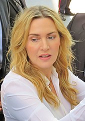 Winslet attending an event for The Mountain Between Us at the 2017 Toronto International Film Festival Mountain Between Us 08 (36835900520) (cropped).jpg