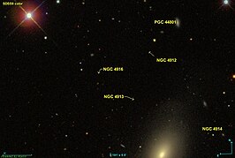 NGC 4916