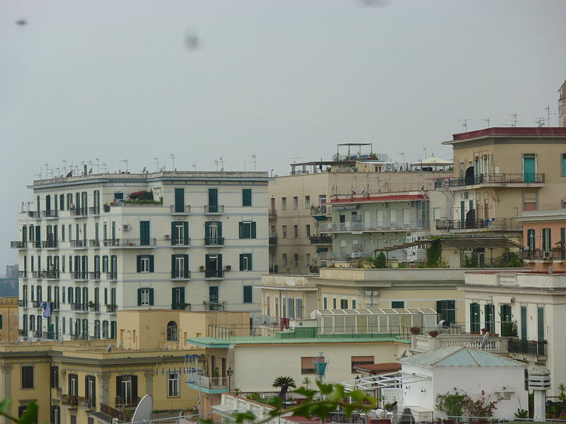 File:Napoli-1040026.jpg