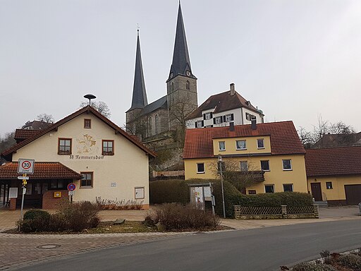 Nemmersdorf Dorfplatz 2020 (1)