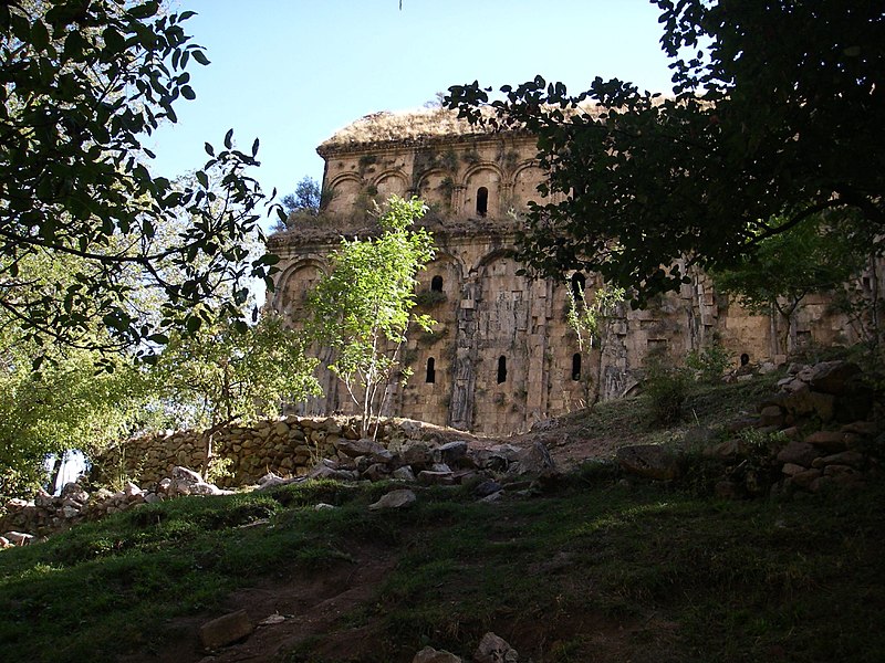 File:Otkhta Church.jpg