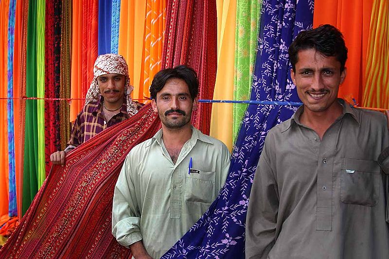 File:Pakistan Textile Vendors.jpg