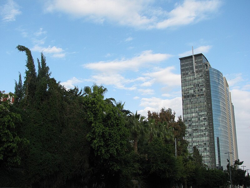 File:PikiWiki Israel 6185 Towers in Tel - Aviv.JPG